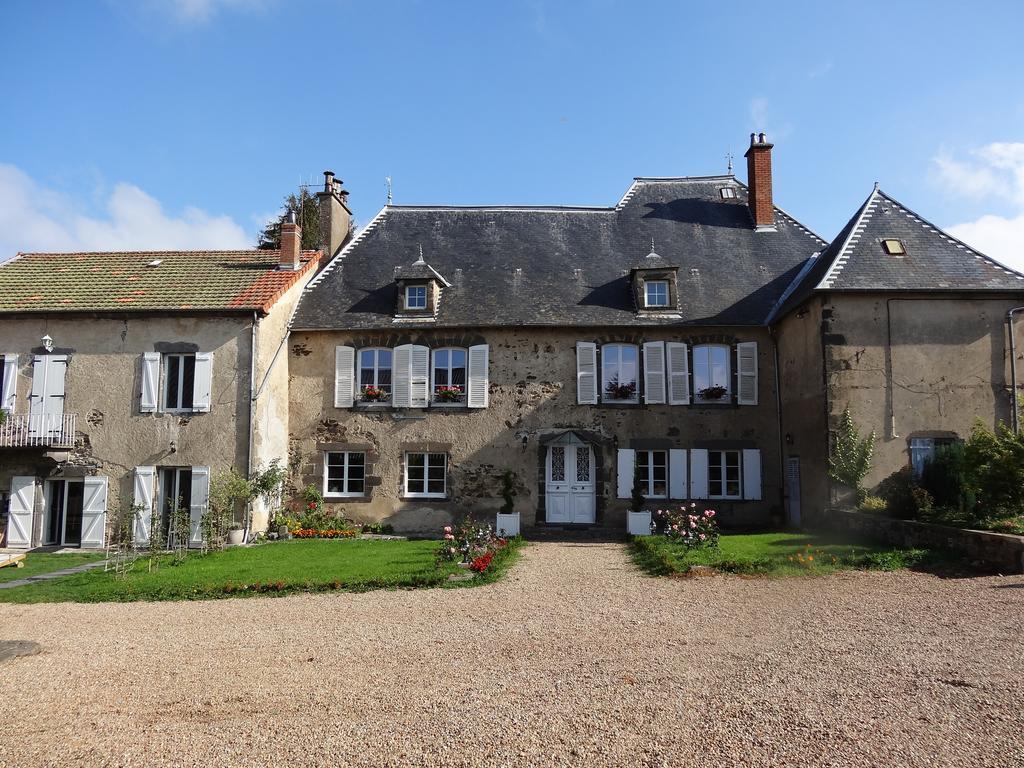 La Bromontoise Chambres D'Hotes Pontgibaud Exterior photo